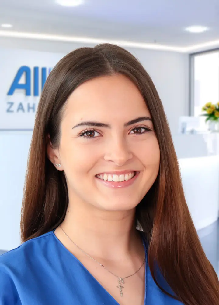 Portrait zahnmedizinische Prophylaxeassistenz Zeljana Vojnovic (AllDent München Ost)