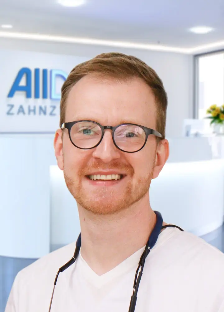 Portrait Zahnarzt Thomas G&uuml;nther (AllDent M&uuml;nchen Ost)