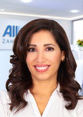 Portrait Ober&auml;rztin M. Arhami (AllDent M&uuml;nchen Ost)