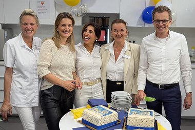Gruppenbild Teamleitung AllDent Muenchen Ost und AllDent Gruender
