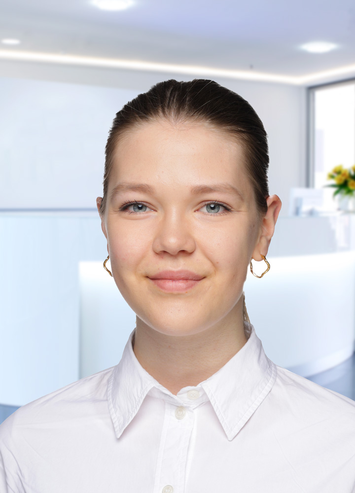 Portrait Zahnärztin Rebekka Janzen (AD Zahnzentrum Dortmund)