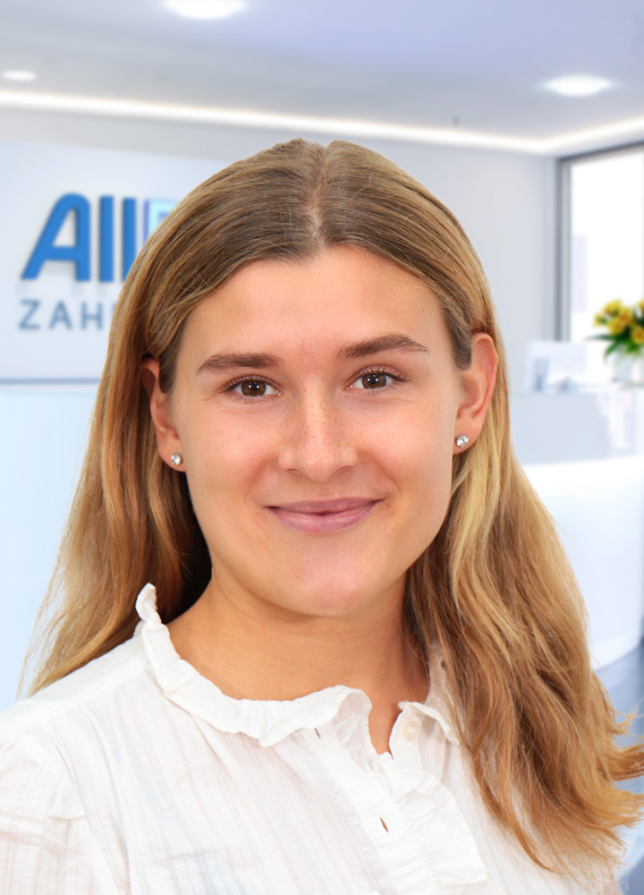 Portrait Zahnärztin Helen Jurr (AllDent München Ost)