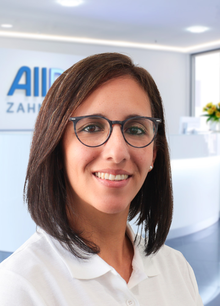 Portrait Zahnärztin Reem Rashed (AllDent Nürnberg)