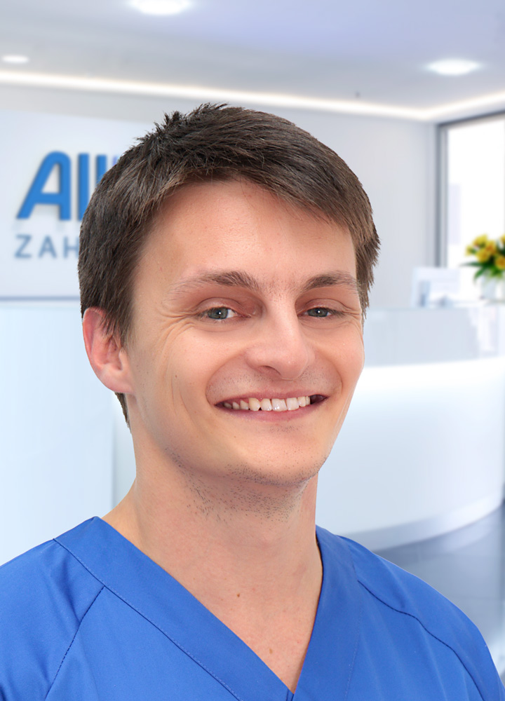 Portrait zahnmedizinische Prophylaxeassistenz Zoran (AllDent München Ost)