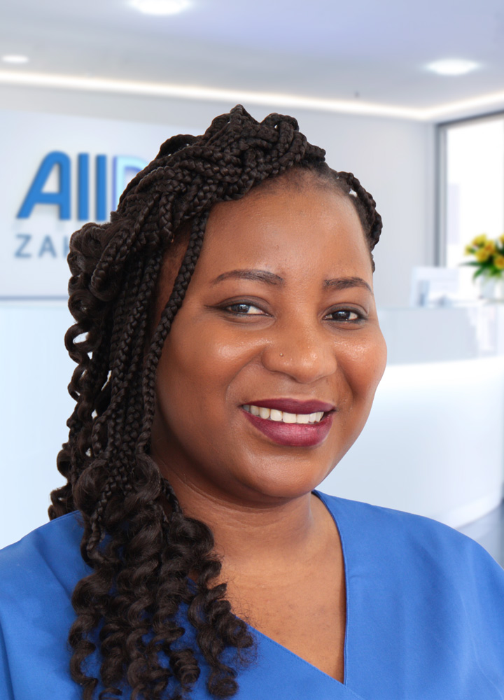 Portrait PZR Vanessa (AllDent M&uuml;nchen Ost)